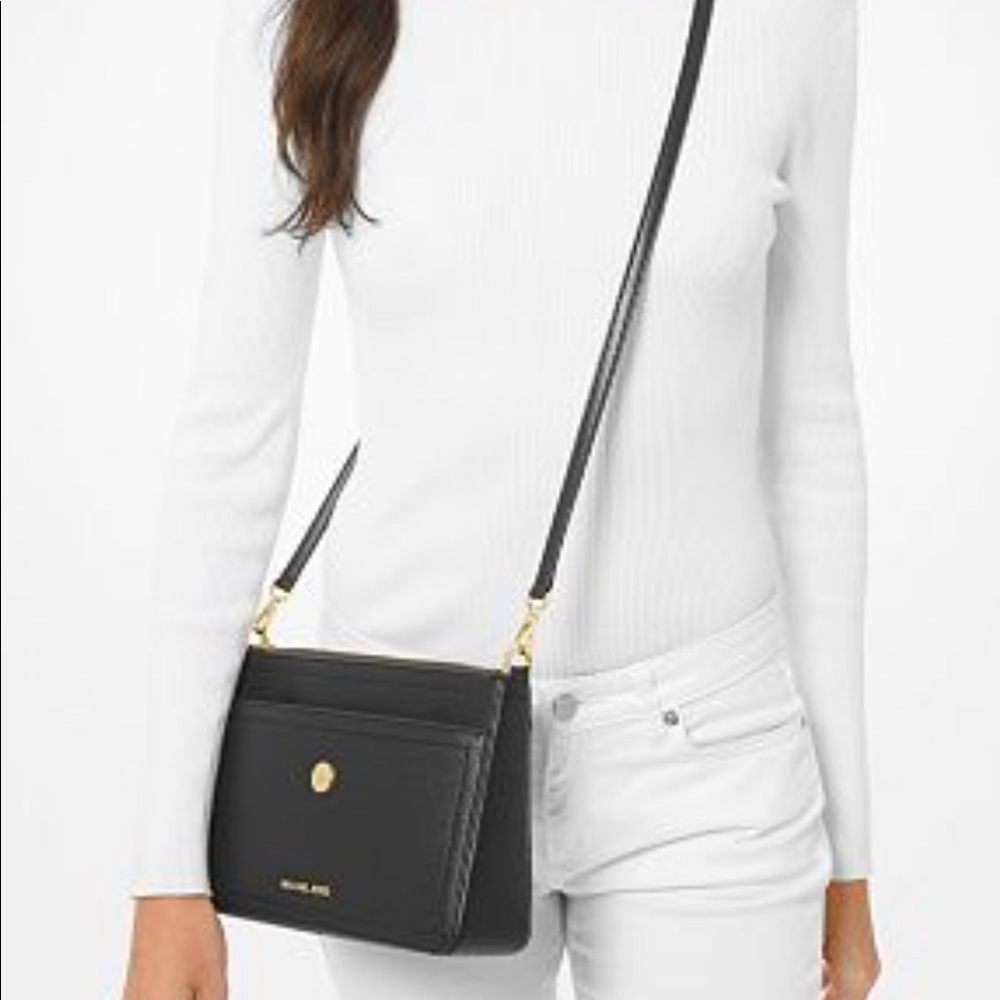 Michael Kors 3in 1 Crossbody - Picture 2 of 13